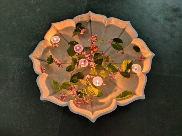 Decorative marble bowl