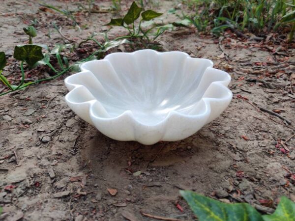 Decorative marble bowl