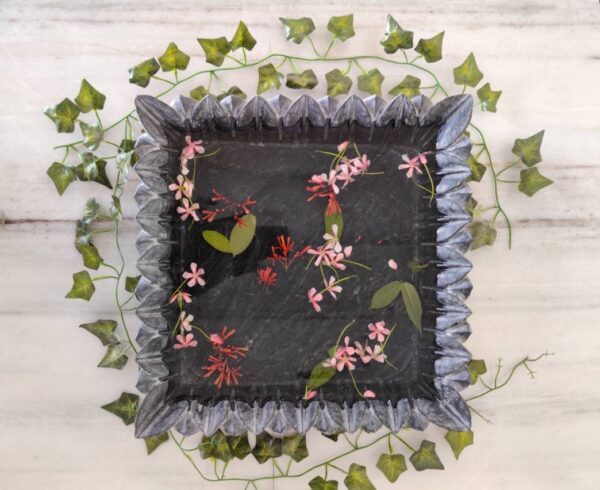 Natural matte finish black square flower bowl