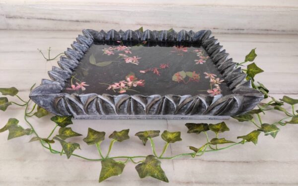 Natural matte finish black square flower bowl