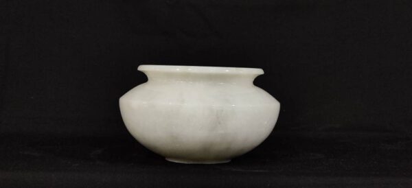 Decorative marble bowl