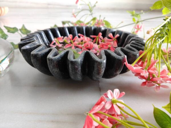 Decorative Ruffled Marble Bowl