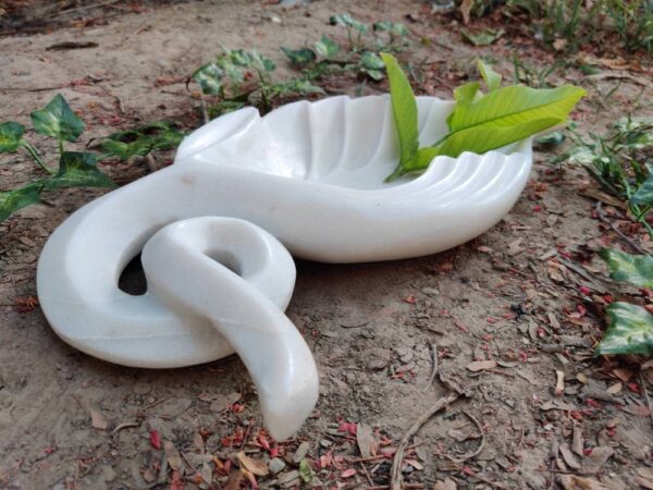 Decorative marble bowl