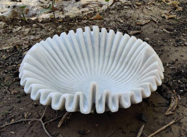 Set of 3 Ruffled Marble Bowls