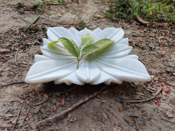 Decorative marble bowl