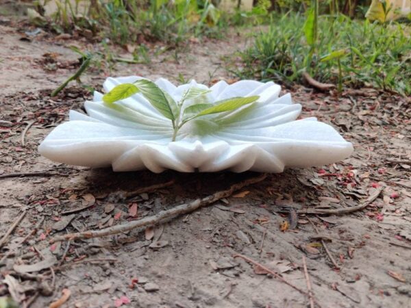 Decorative marble bowl