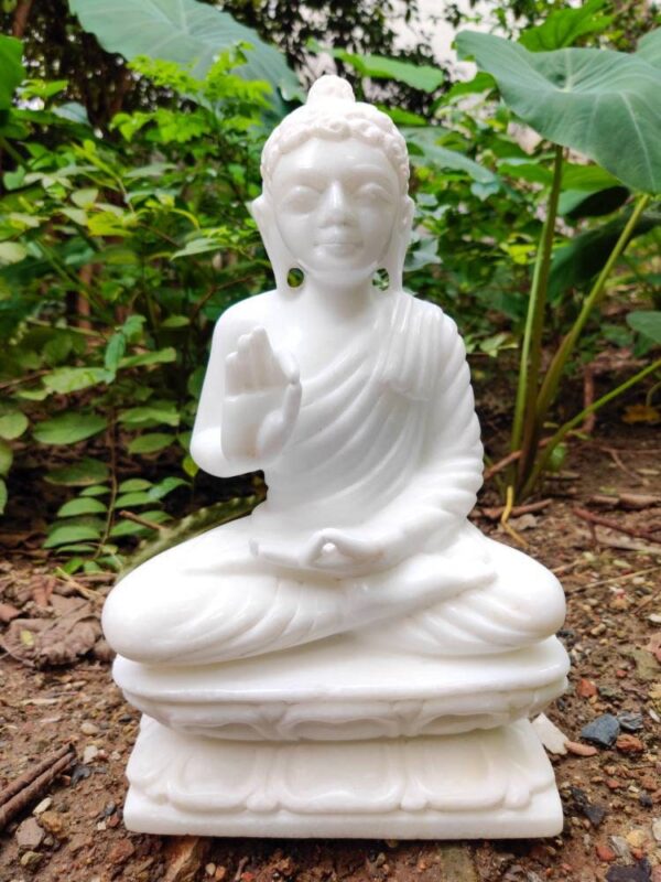 Buddha statue