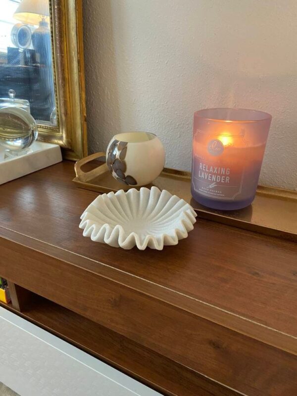 Decorative Marble Scallop Bowl