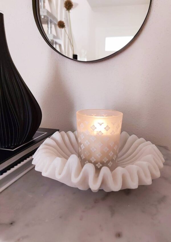 Decorative Marble Scallop Bowl