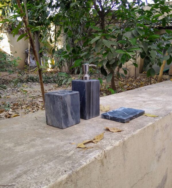 Cloud grey marble bathroom set