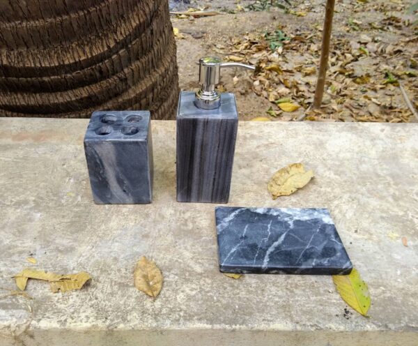 Cloud grey marble bathroom set