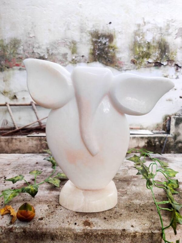 Onyx marble Elephant shaped art object