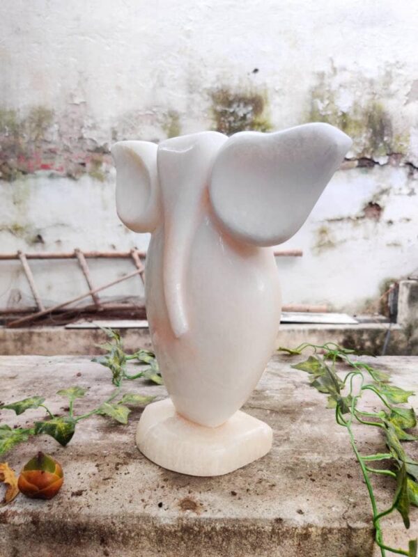 Onyx marble Elephant shaped art object