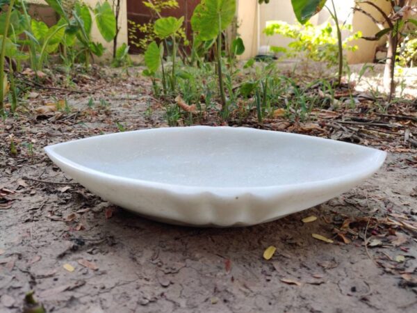 Boat shape Decorative vintage bowl