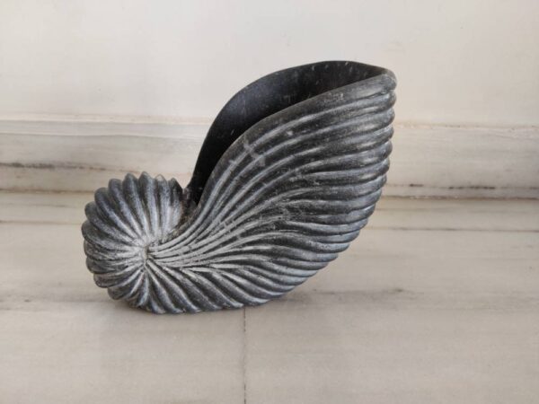 Natural black stone bowl