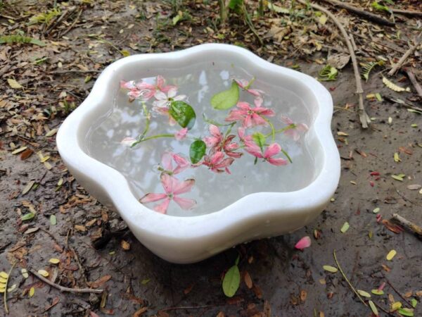 12 cm deep decorative bowl