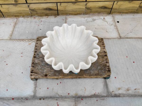 Jumbo Decorative Marble Scallop Bowl