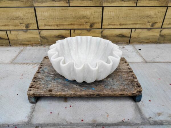 Jumbo Decorative Marble Scallop Bowl