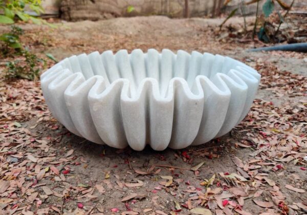 Ruffle Marble Flower Bowl