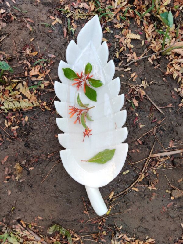 Leaf design marble hand carved bowl