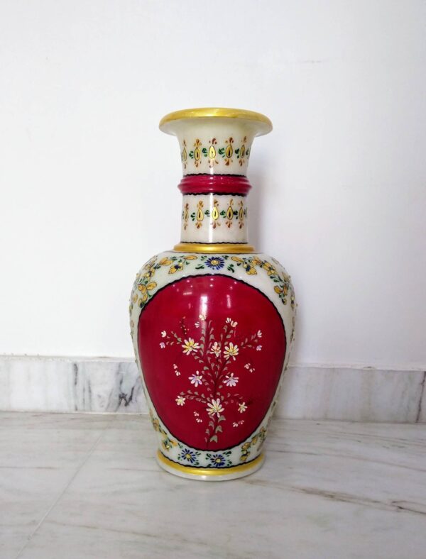 Decorative marble vase