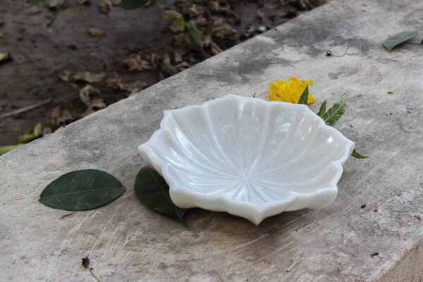 Decorative marble bowl set