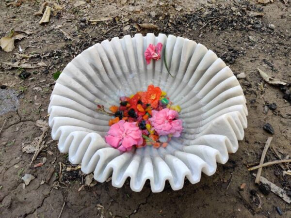 15 cm deep ruffled flower bowl decorative bowl