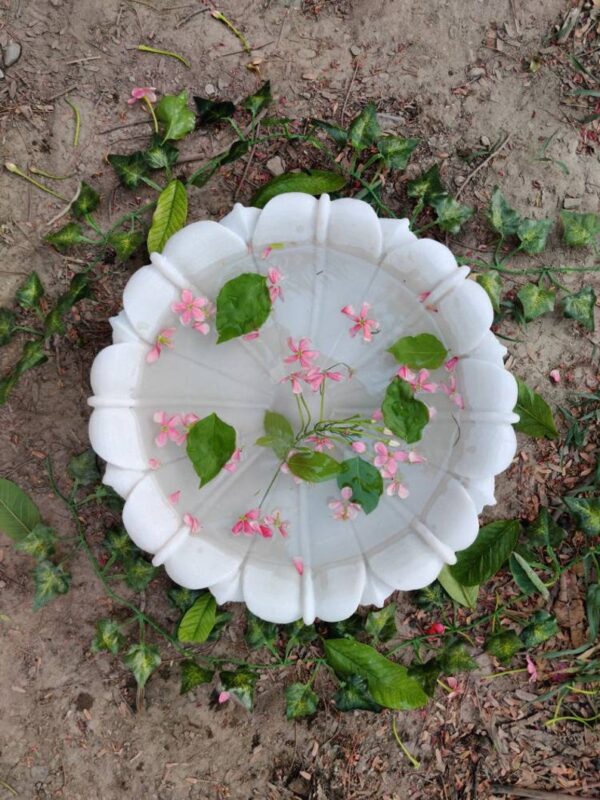 Decorative marble bowl