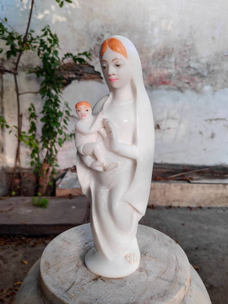 Mother Mary And Baby Jesus Vintage Statue