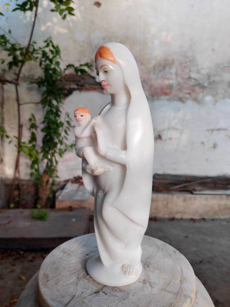 Mother Mary And Baby Jesus Vintage Statue